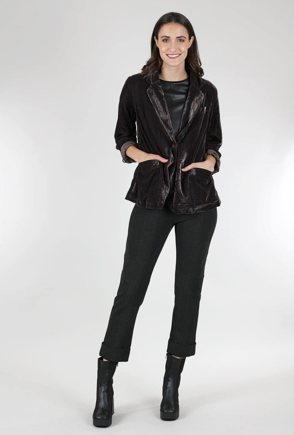 Kyla Seo Jasper Velvet Blazer, Charcoal 