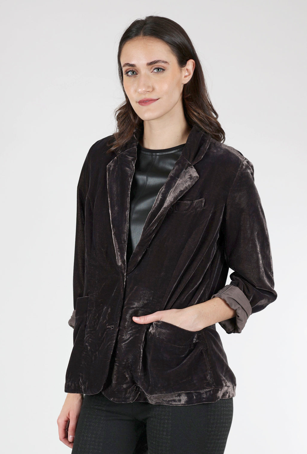 Kyla Seo Jasper Velvet Blazer, Charcoal 