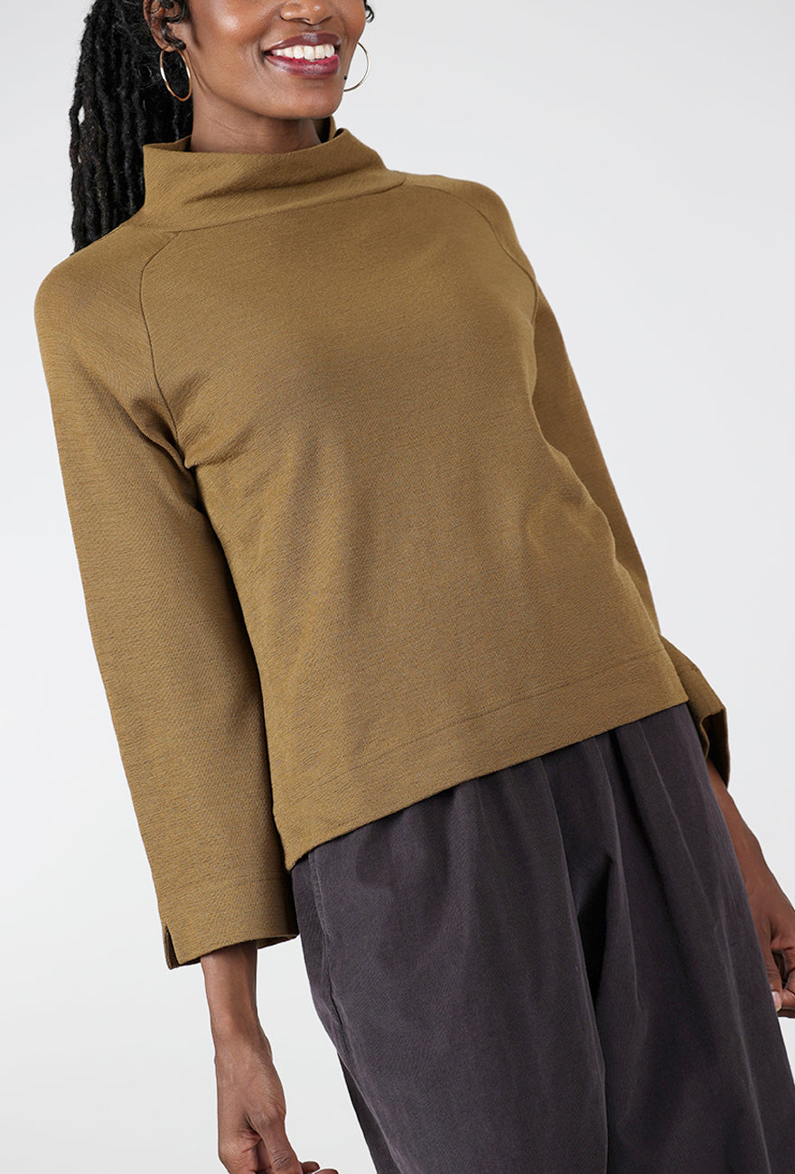 Funnel Saddleback Wool Top, Bronze