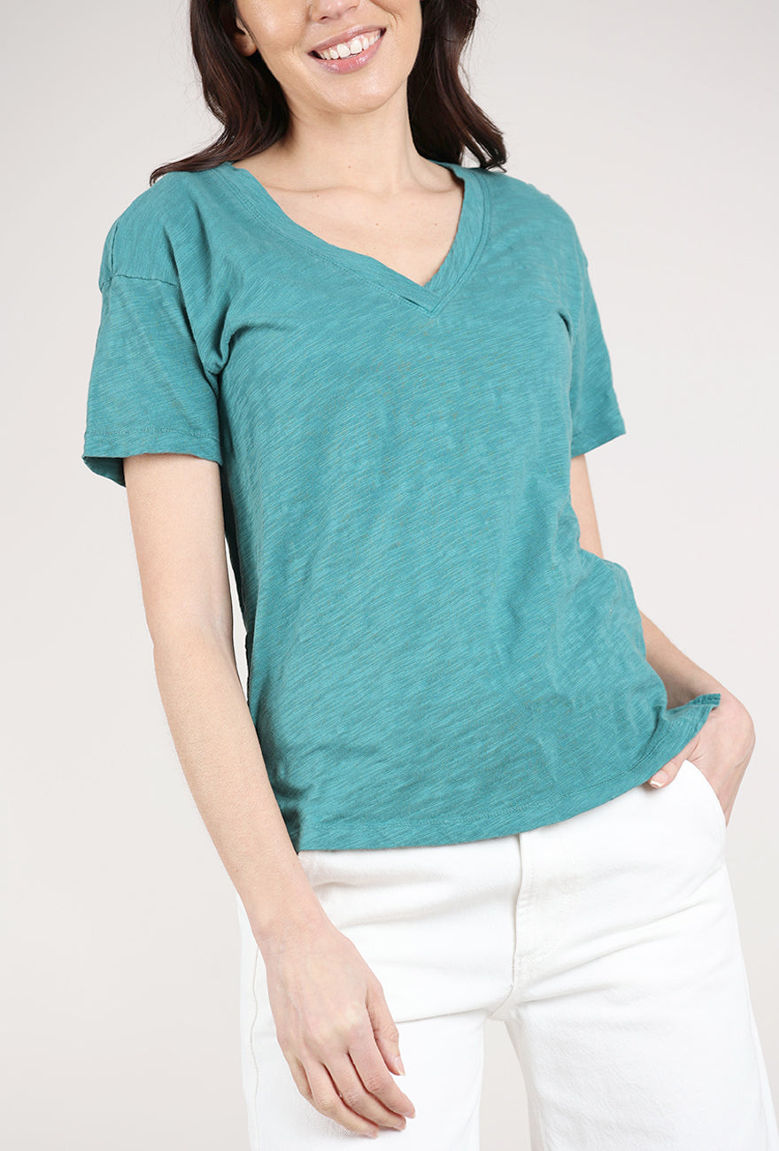 Mododoc S/S V-Neck Boxy Tee, Frozen Teal 