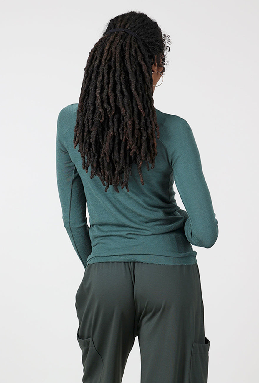 Saddle Back Wool Top, Granite Angle 3