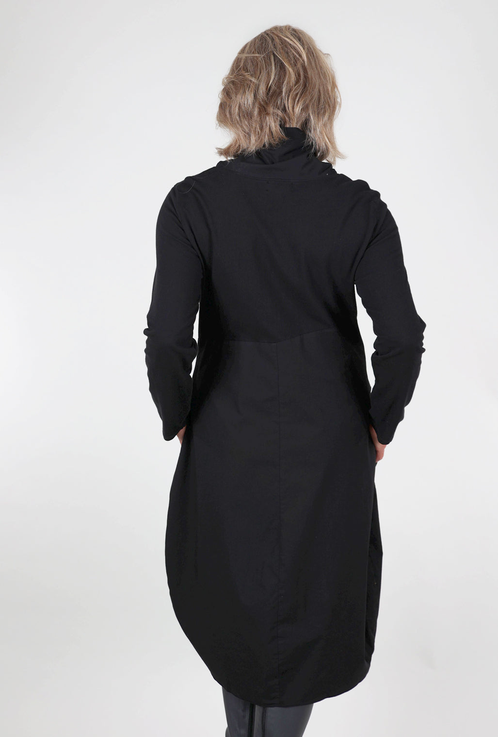 Fenini Contrast-Collar Dress, Black 