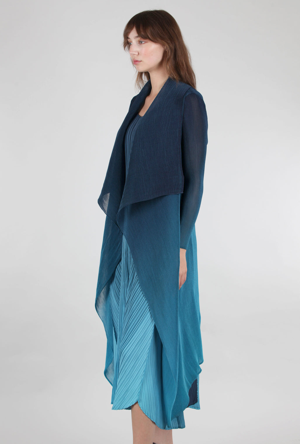 Alquema Collare Coat, Indigo to Aqua 