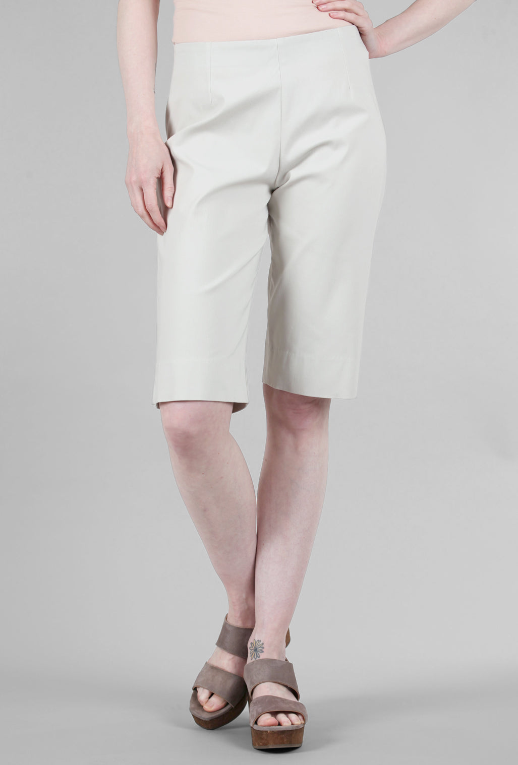 Equestrian Sara Shorts, Off White 