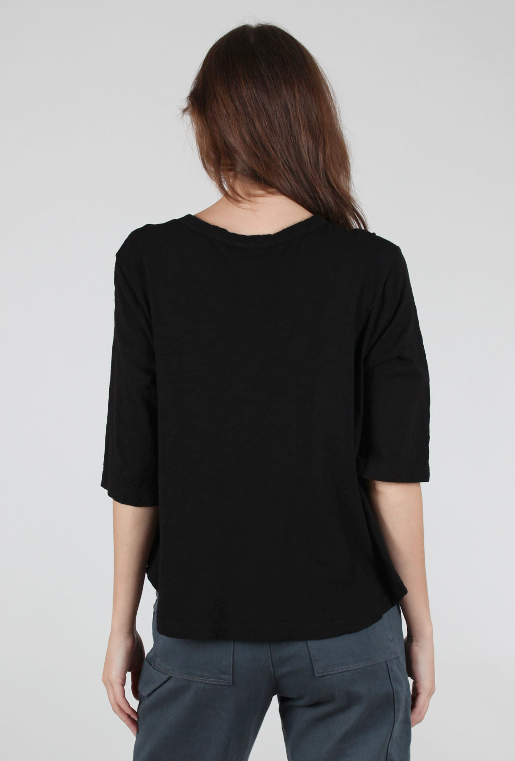 Wilt Elbow-Sleeve Boxy Shirttail Tee, Black 