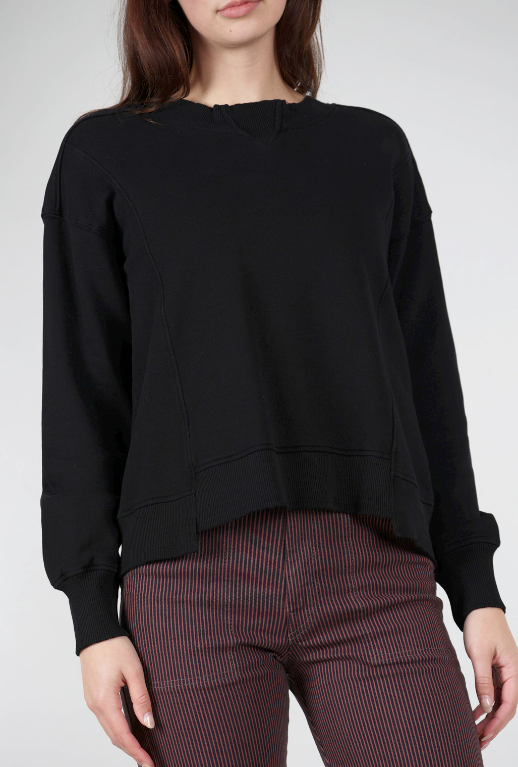 Mododoc Seamed Cropped Sweatshirt, Black 