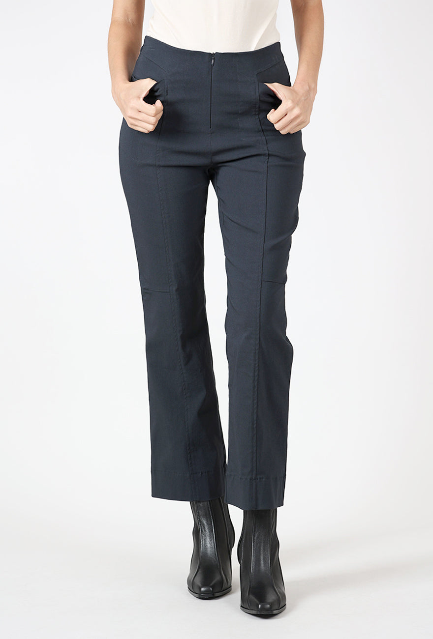 Barclay Pant, Storm