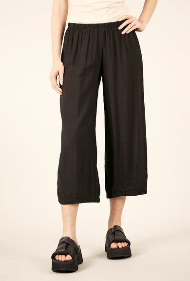 Cut Loose Parachute Darted Cropped Pants, Black 