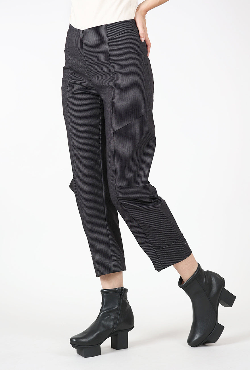 Anton Pant, Black Stripe