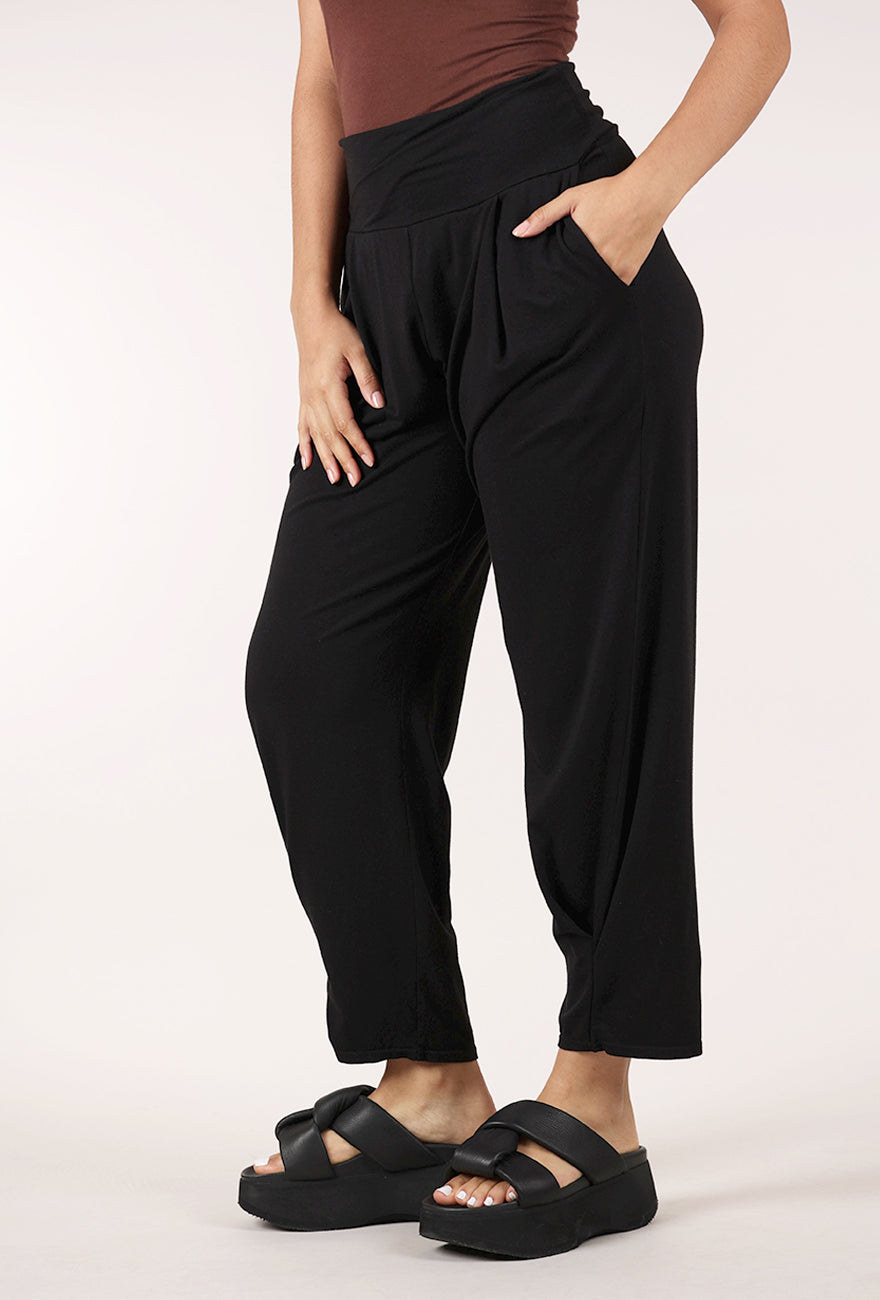 Cynthia Ashby Jordan Pant, Black 