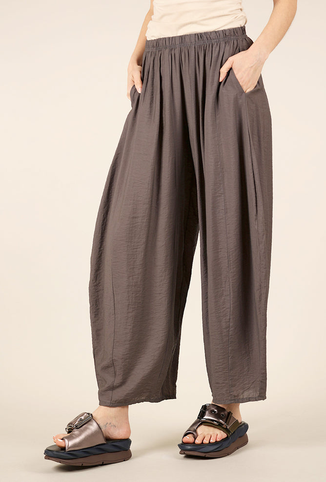Cut Loose Parachute Panel Lantern Pant, Anthracite 