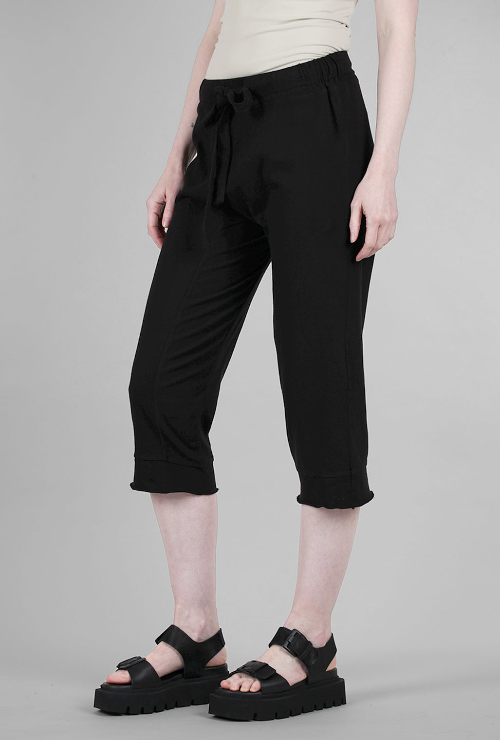 Wilt Crop Raw Easy Jogger, Black 