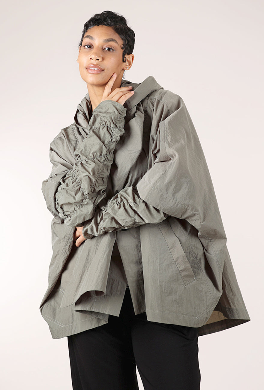 Moyuru Weather-Resistant Arm Covers, Sage 