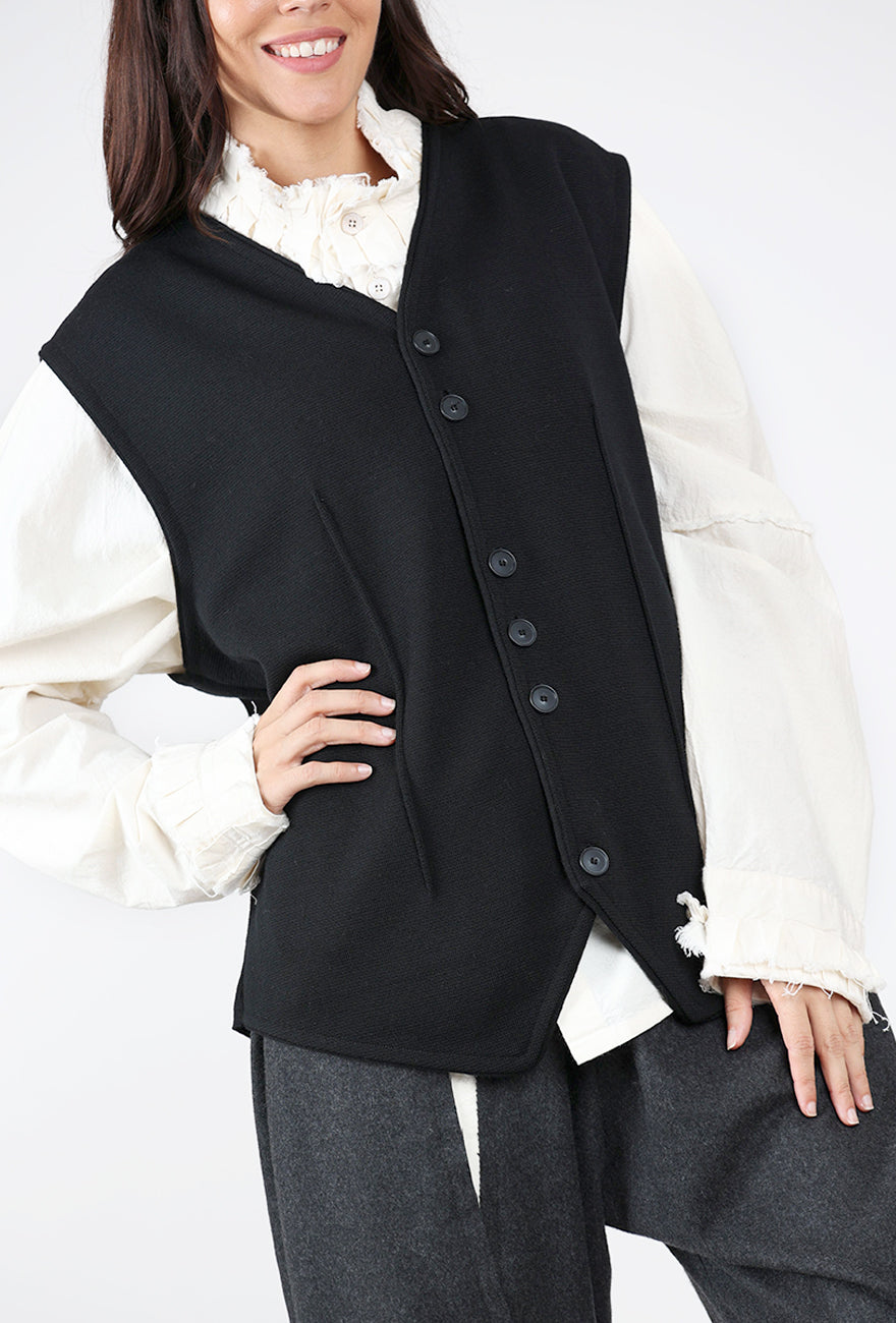 Humo Boiled Wool Vest, Black Angle 4