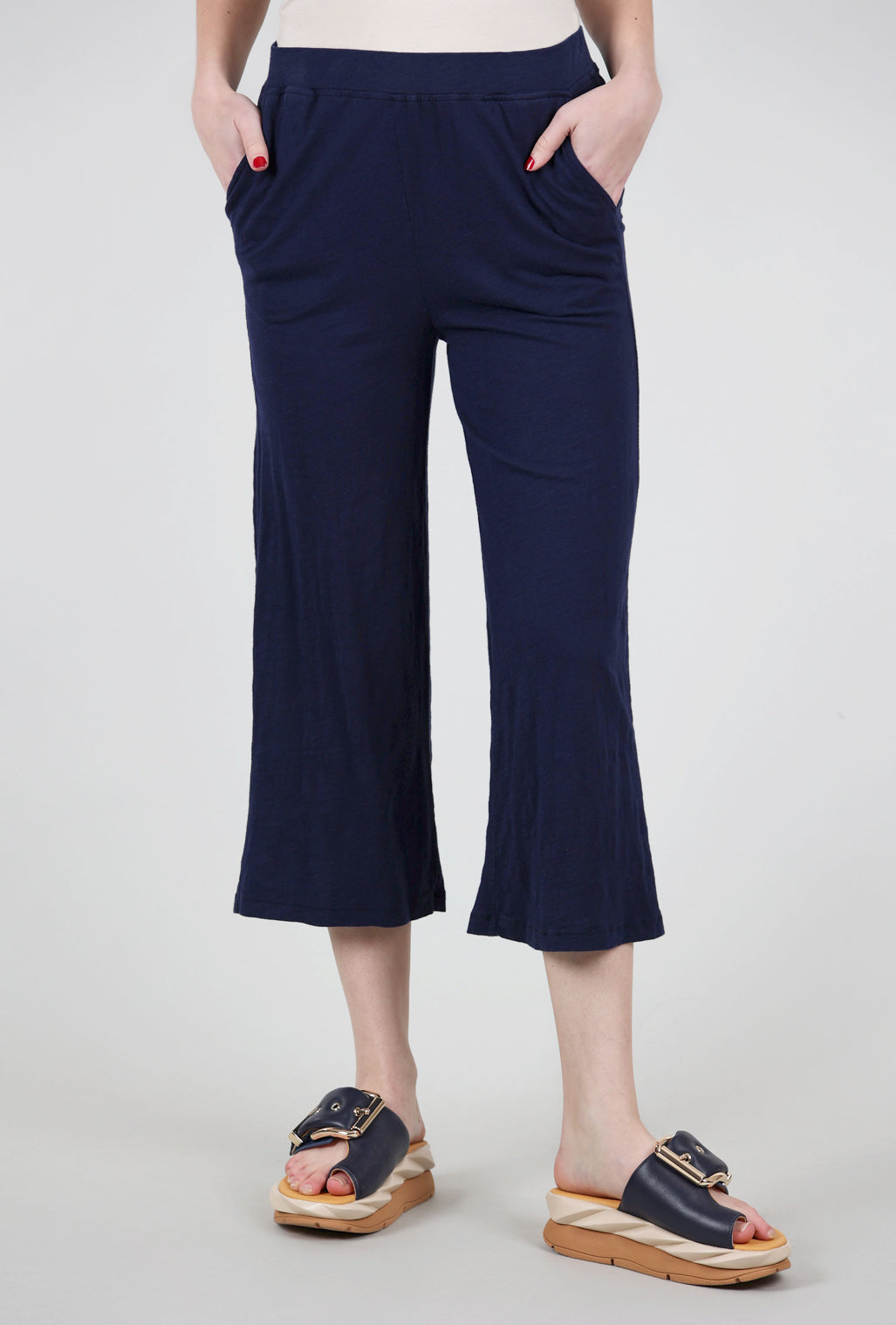 Mododoc Wide Leg Crop Pants, Navy 