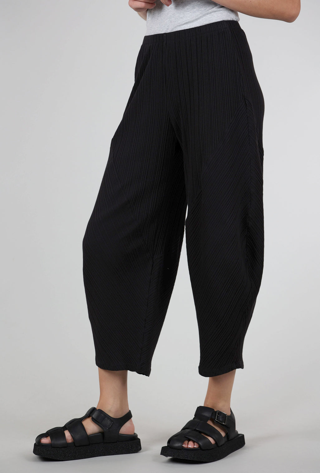 Fenini Micropleat Lantern Pant, Black 