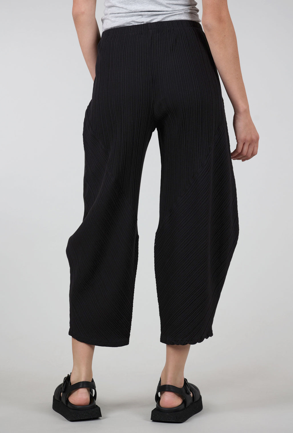 Fenini Micropleat Lantern Pant, Black 