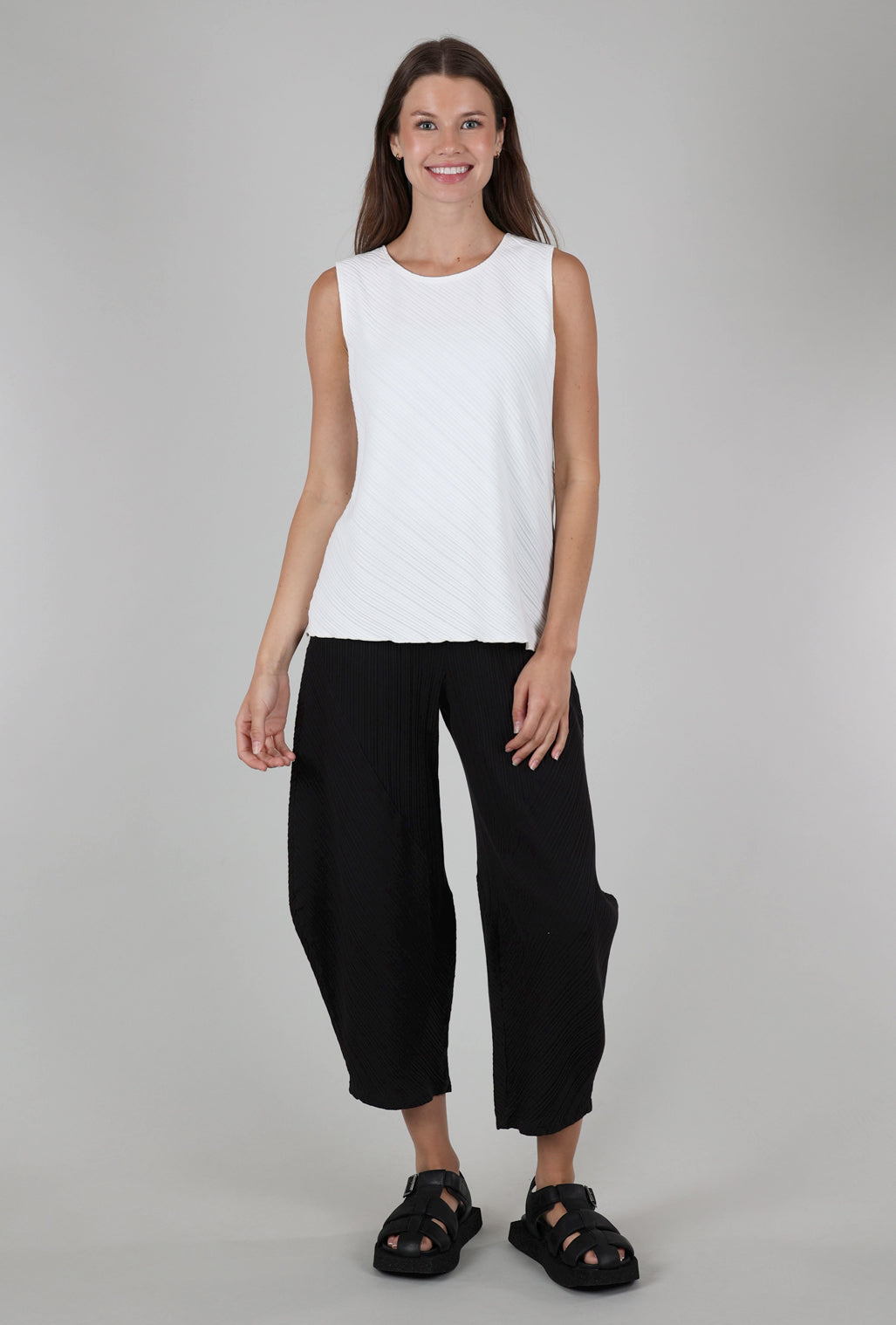 Fenini Micropleat Lantern Pant, Black 