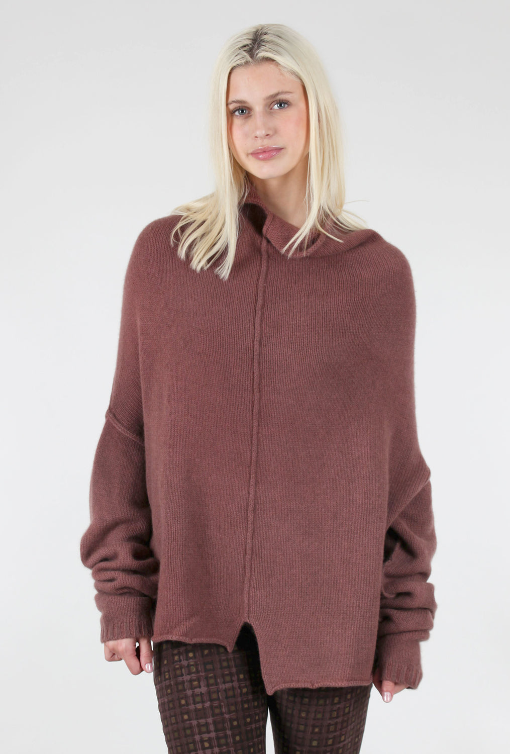 Rundholz Asymmetric Swing Cashmere Pullover, Rust Cloud 