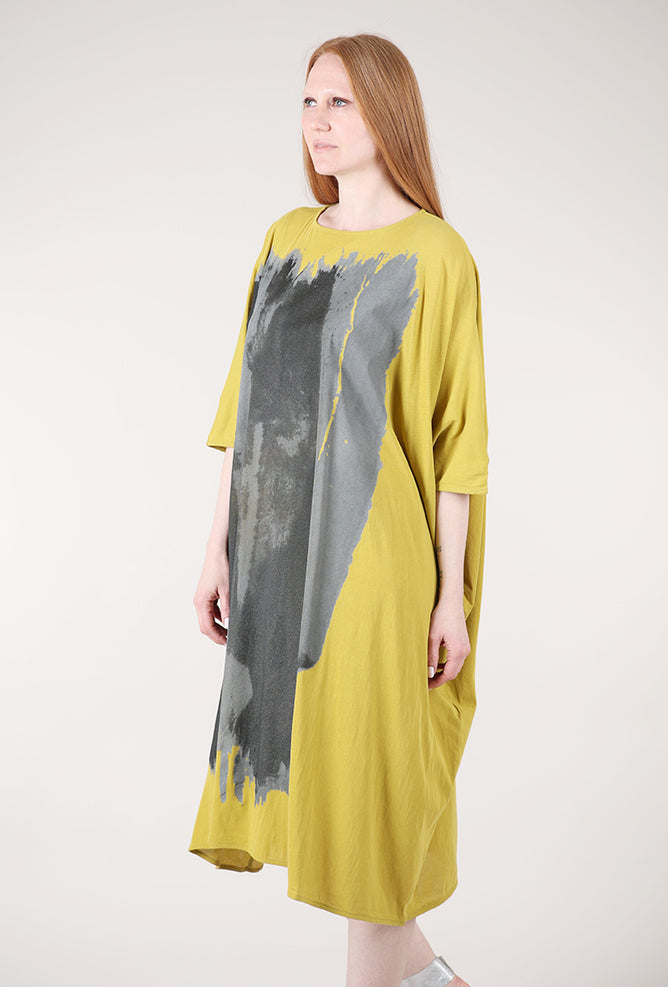 Moyuru Dolman Drape Graphic Dress, Mustard 