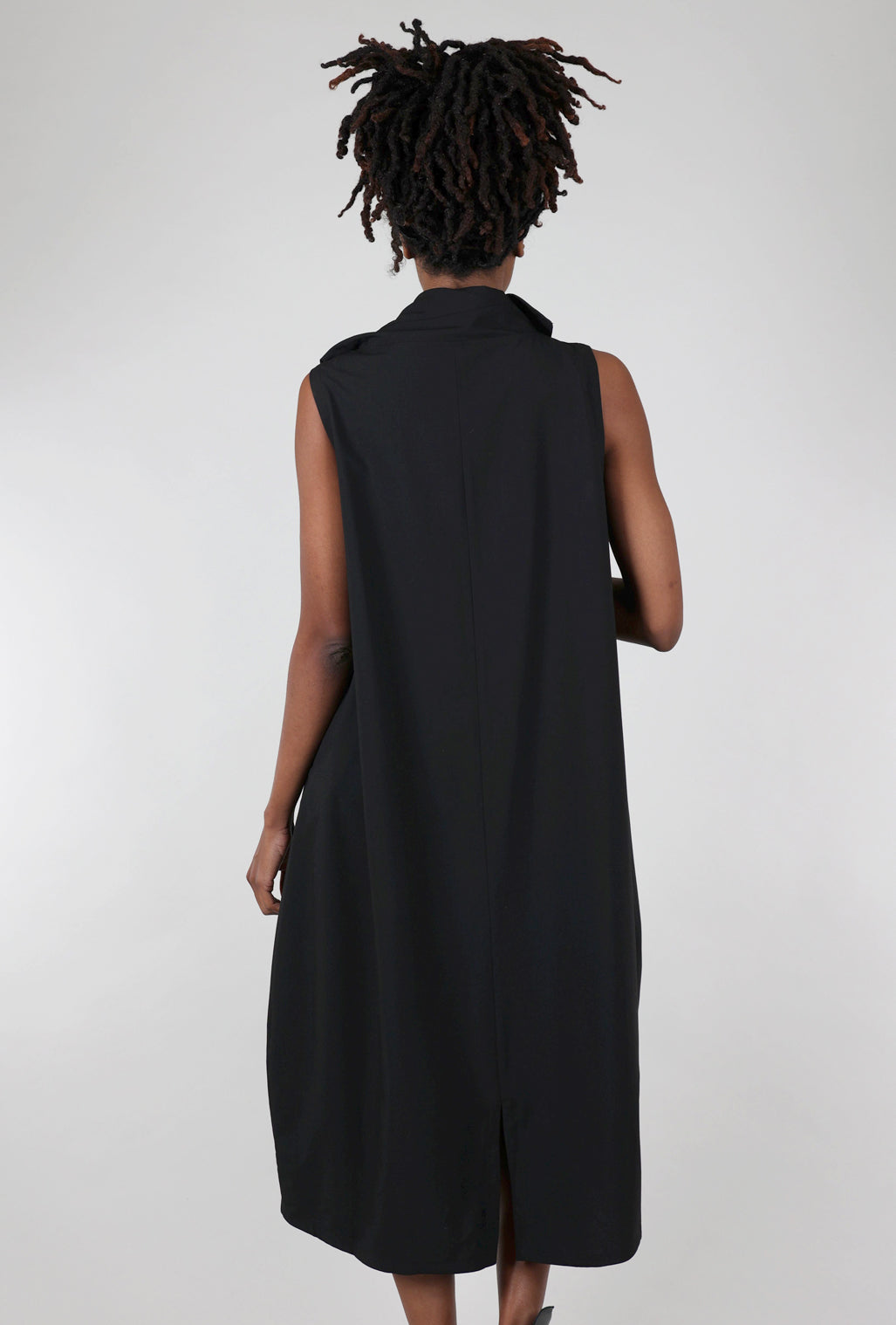 Moyuru Folds and Tucks Dress, Black 