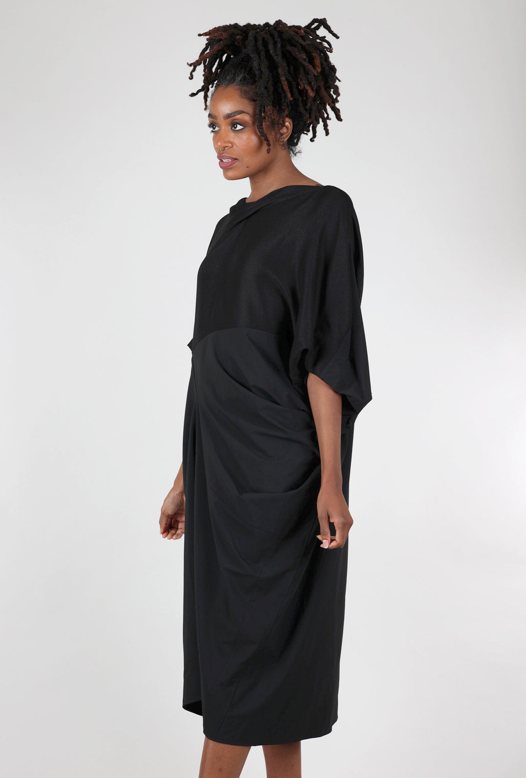 Moyuru Gallerista Dress, Black 