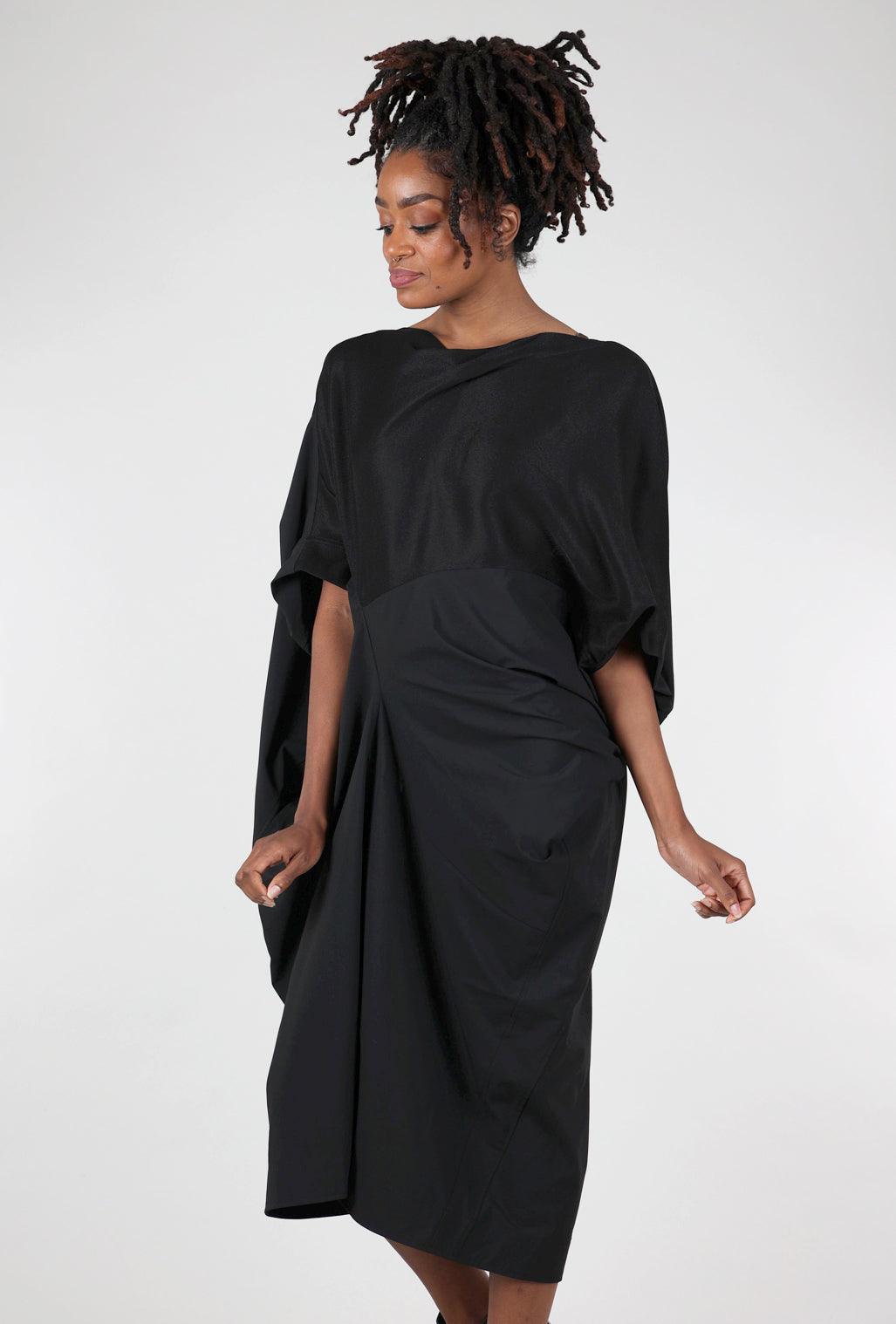 Moyuru Gallerista Dress, Black 