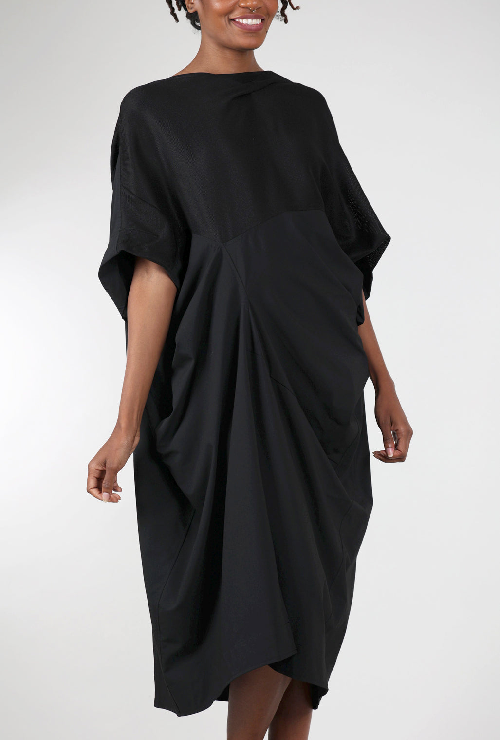 Moyuru Gallerista Dress, Black 