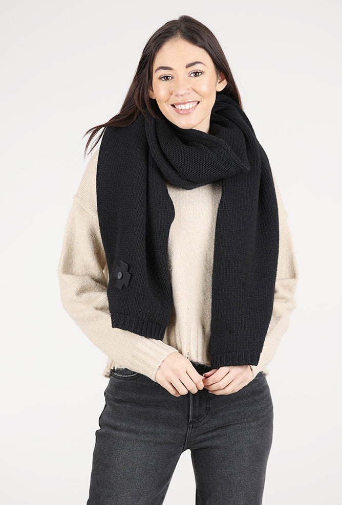 The Meshed Scarf, Black