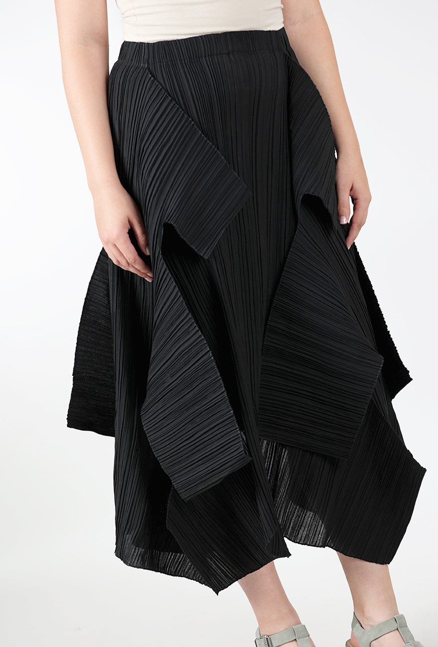 Shuttle Skirt, Black Angle 4