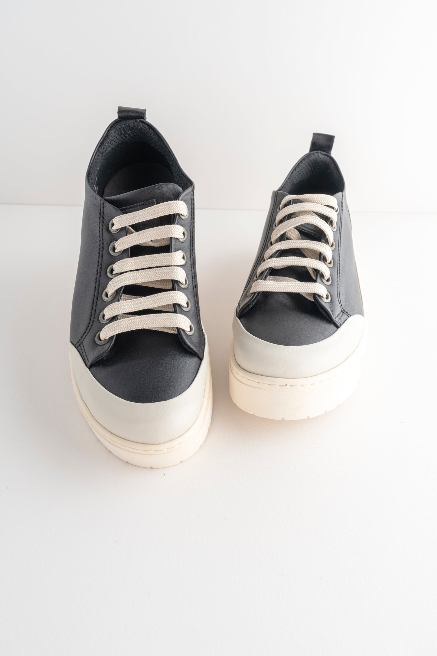 Art Leather Brighton Sneaker, Black Leather 