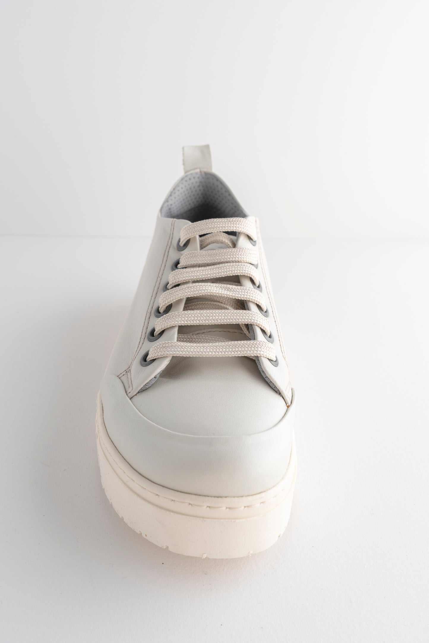 Art Leather Brighton Sneaker, Cream 