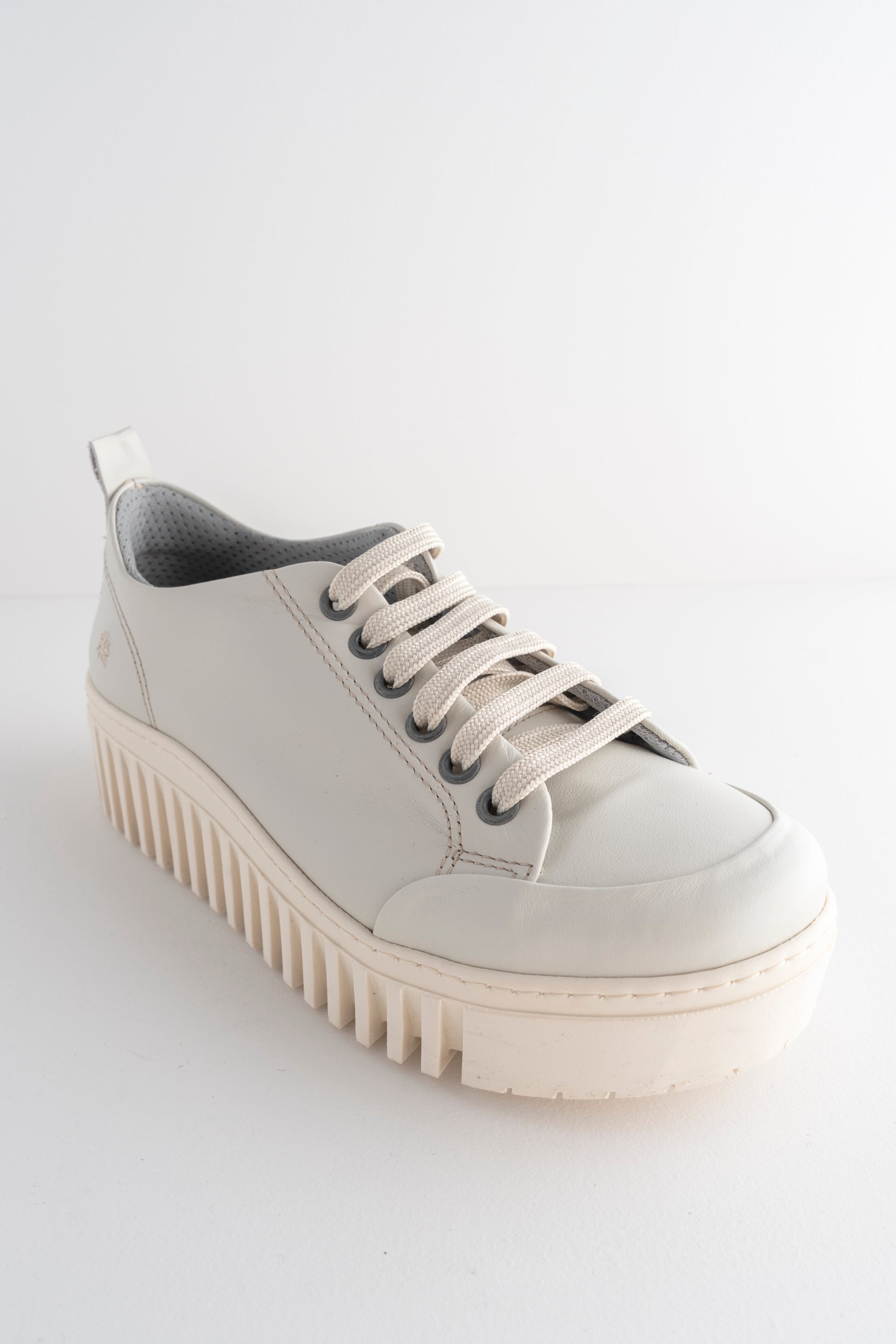 Art Leather Brighton Sneaker, Cream 