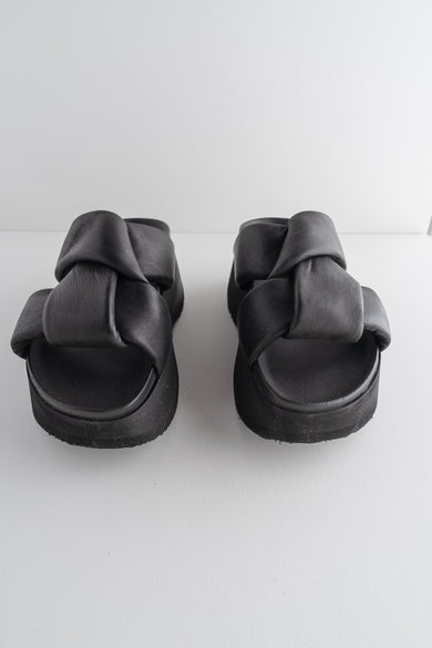 Lofina Challah Sandal, Black 