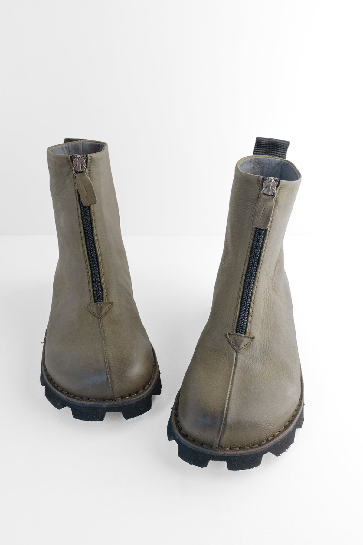 Lofina Short Zip Front Boot, Carciofo Olive 