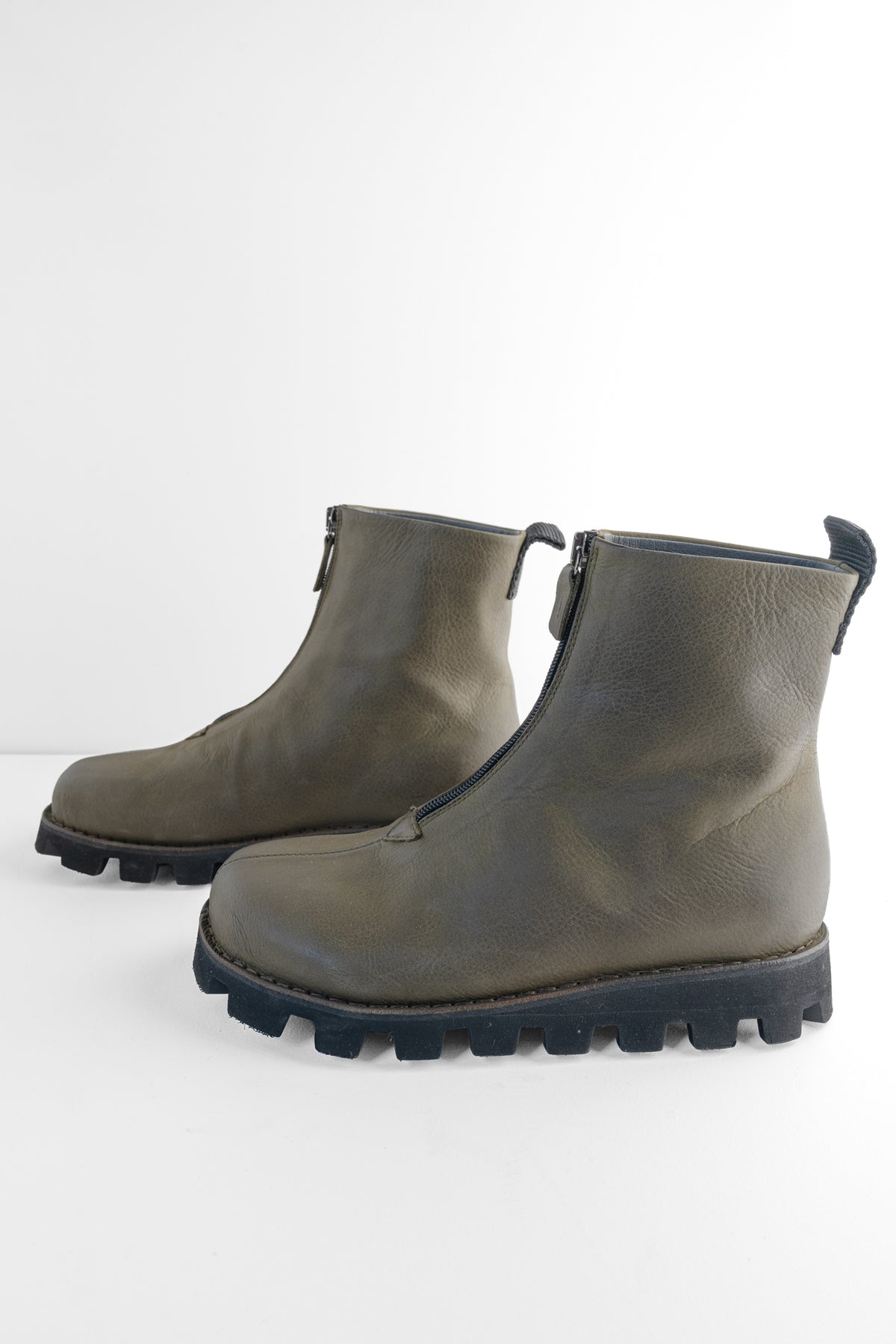 Lofina Short Zip Front Boot, Carciofo Olive 