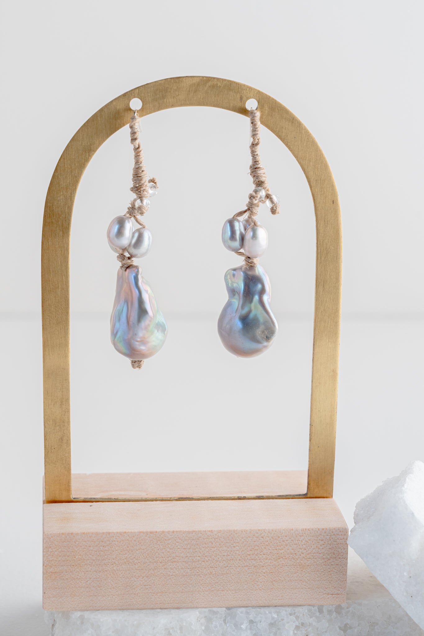 Mela Grape Pearl Earrings 
