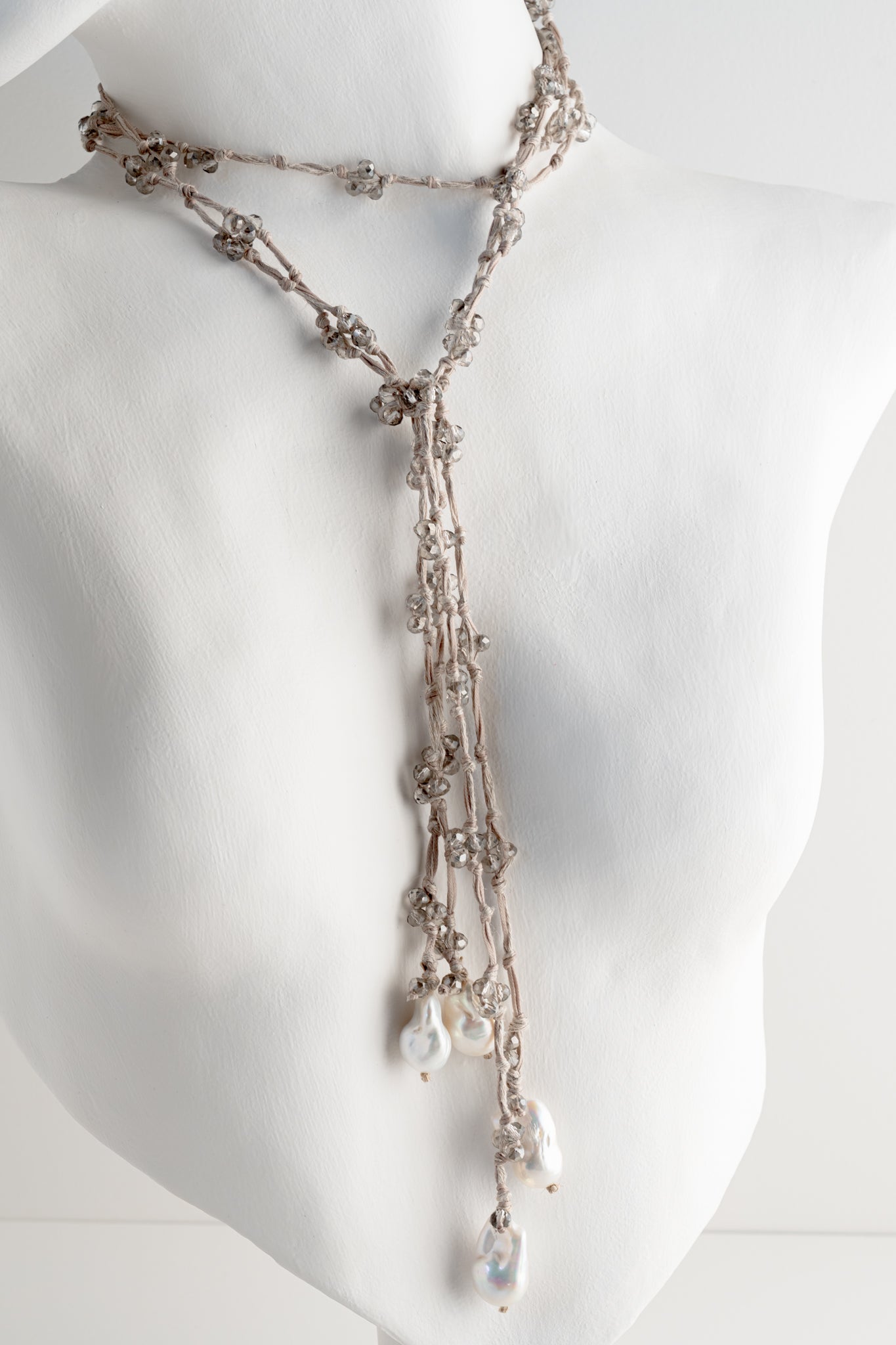 Mela Linen Moody Grays Pearl Necklace 