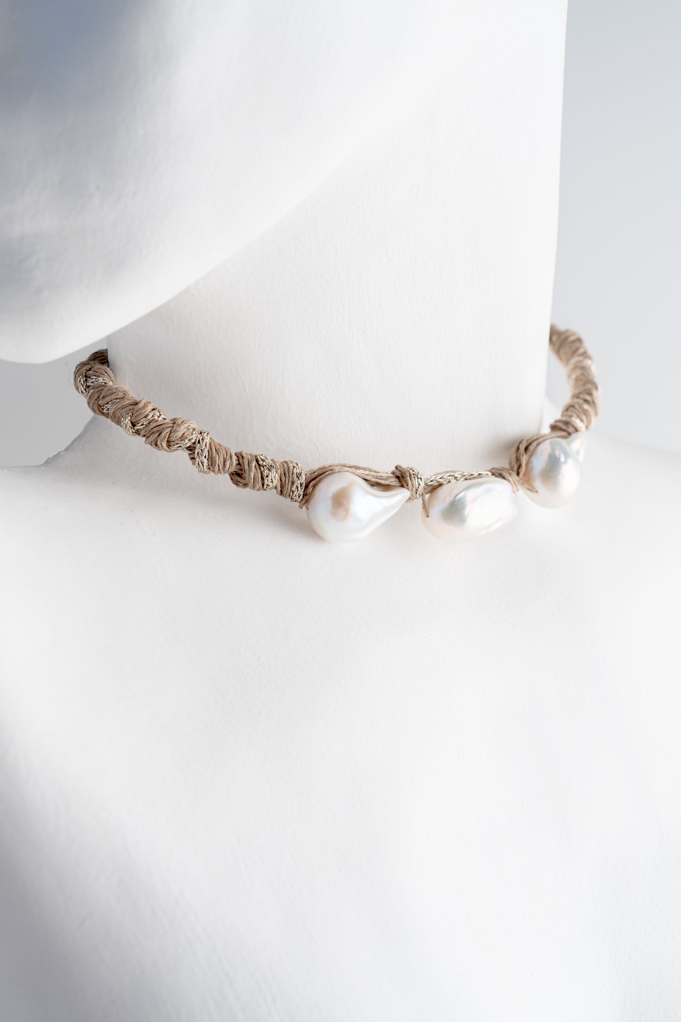 Mela Linen Pearl Trio Necklace 