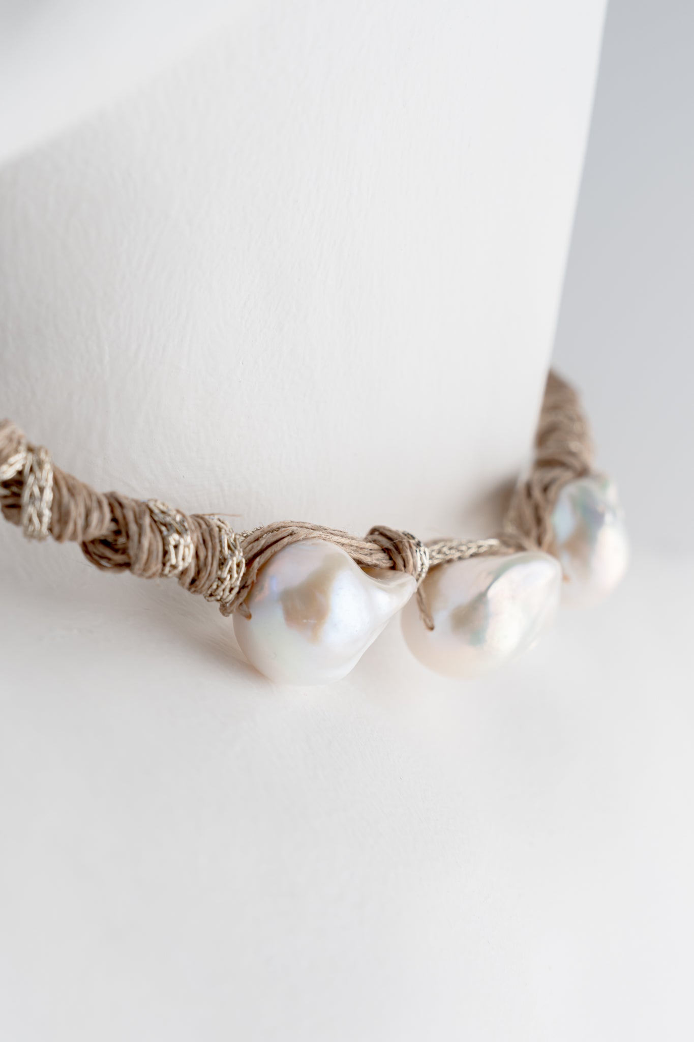 Mela Linen Pearl Trio Necklace 