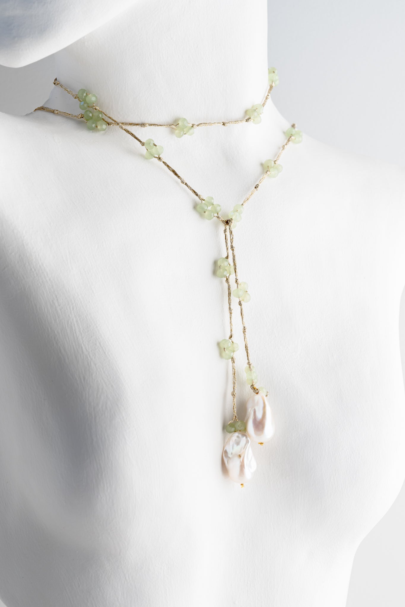 Mela Meryl Pearl Necklace - Sage Green 