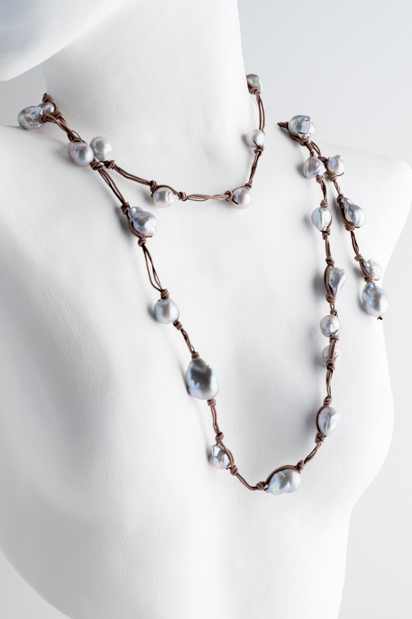 Mela Superlong Caffe Pearl Necklace 