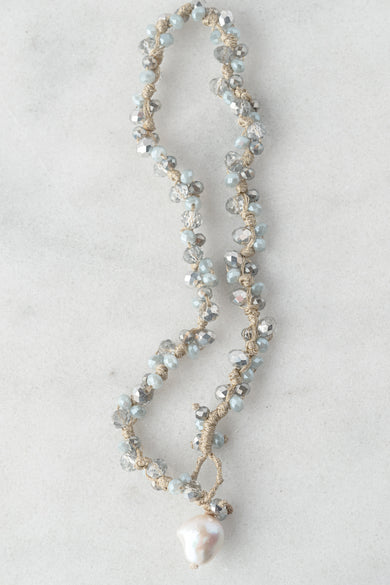 Mela Shimmery Cloud Necklace 