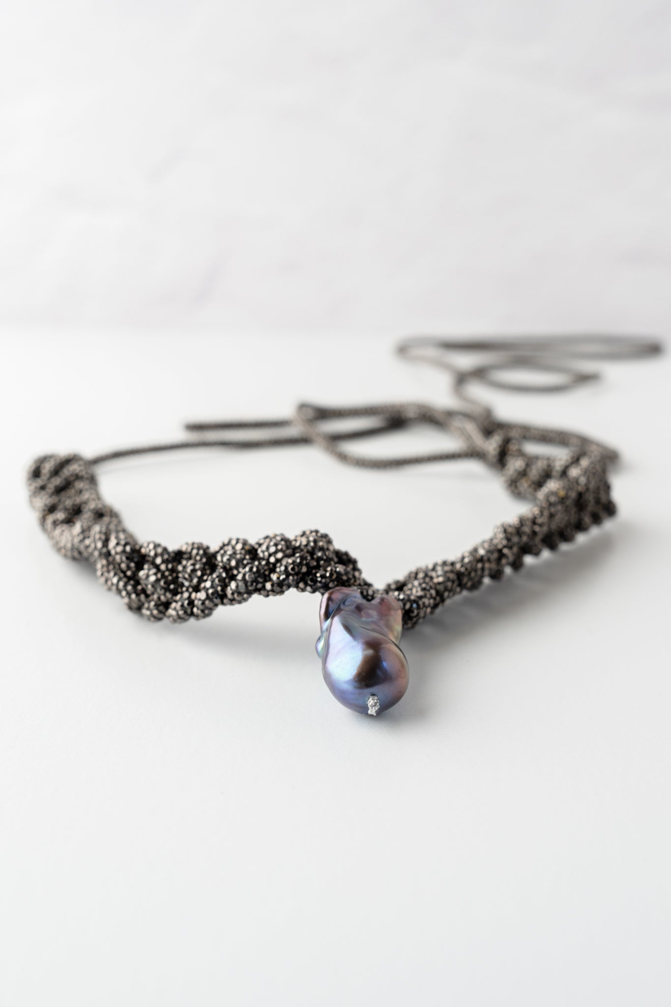 Mela Vittoria Pearl Choker 