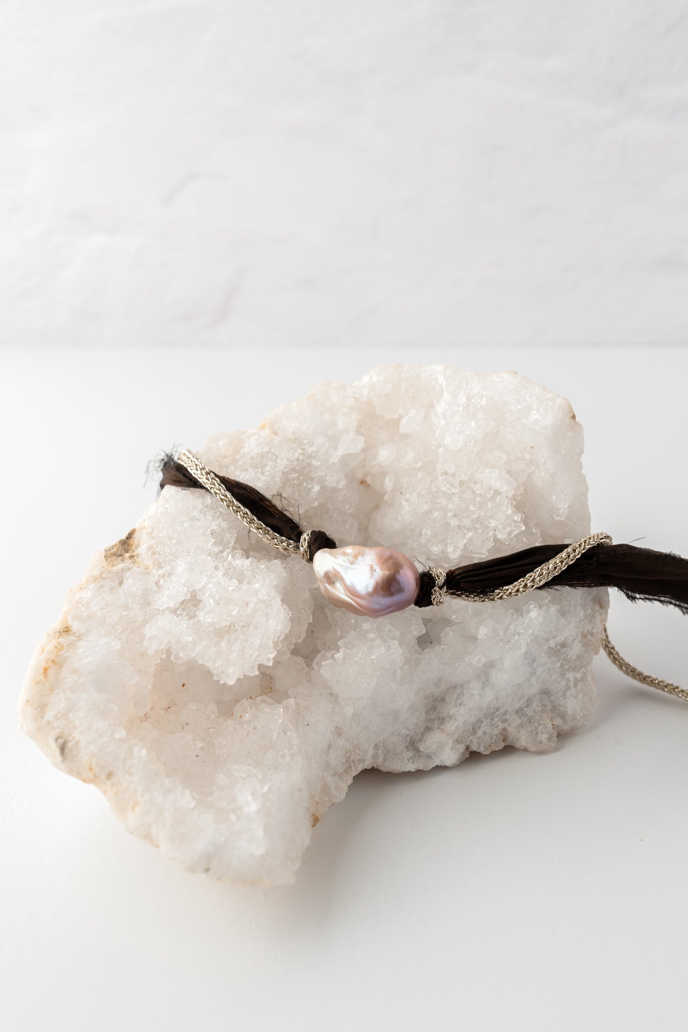 Mela Monroe Pearl Bracelet 