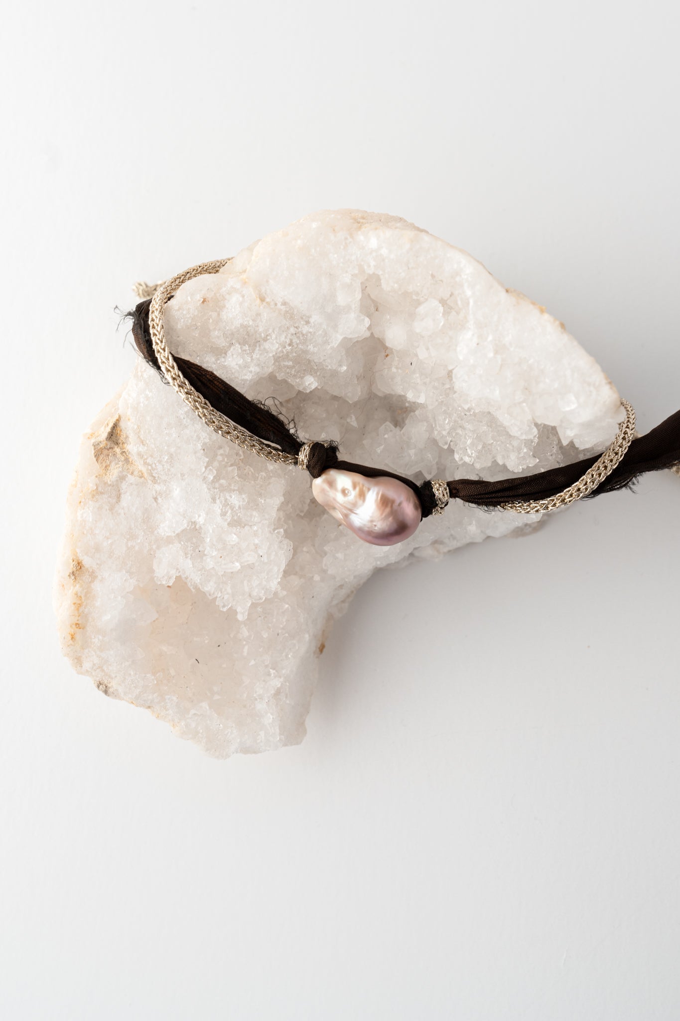 Mela Monroe Pearl Bracelet 