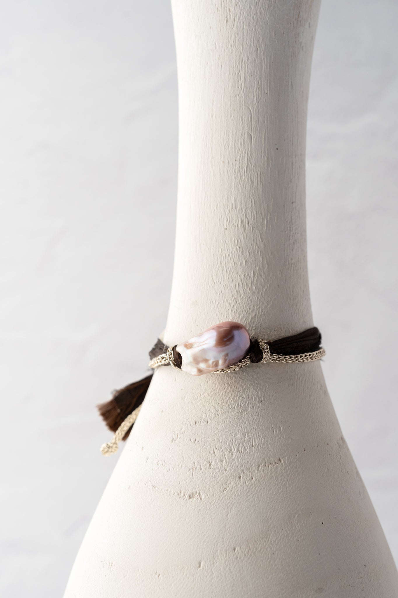 Mela Monroe Pearl Bracelet 