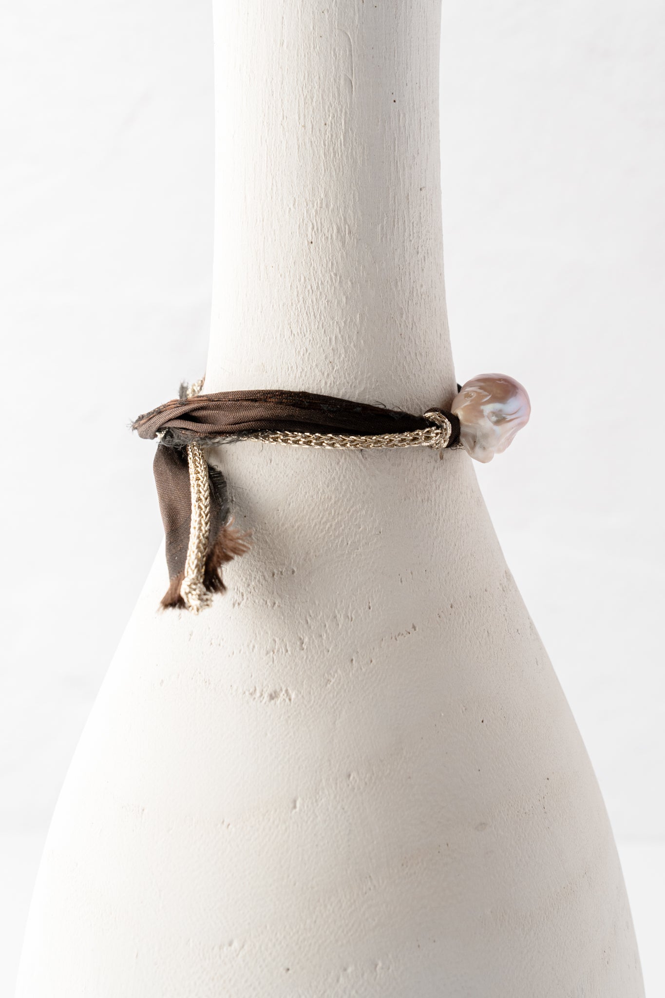 Mela Monroe Pearl Bracelet 