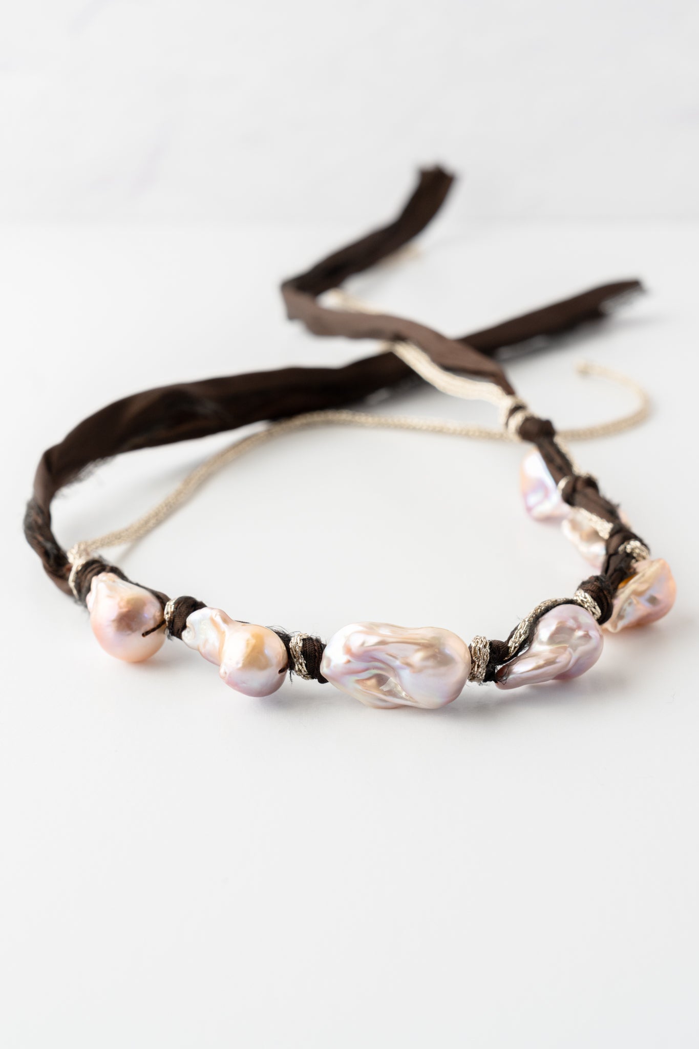 Mela Morgan Pearl Necklace - Brown 