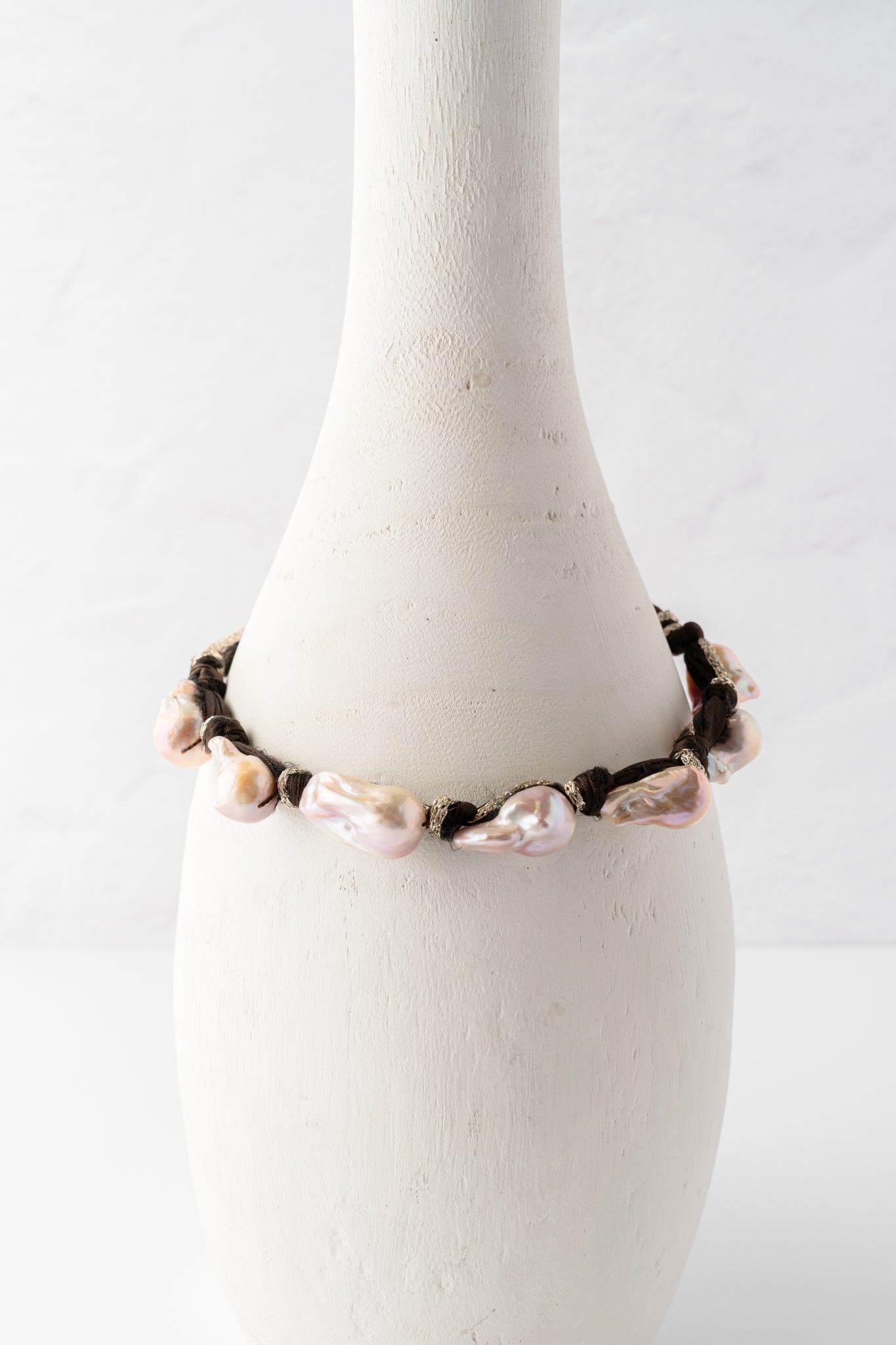 Mela Morgan Pearl Necklace - Brown 